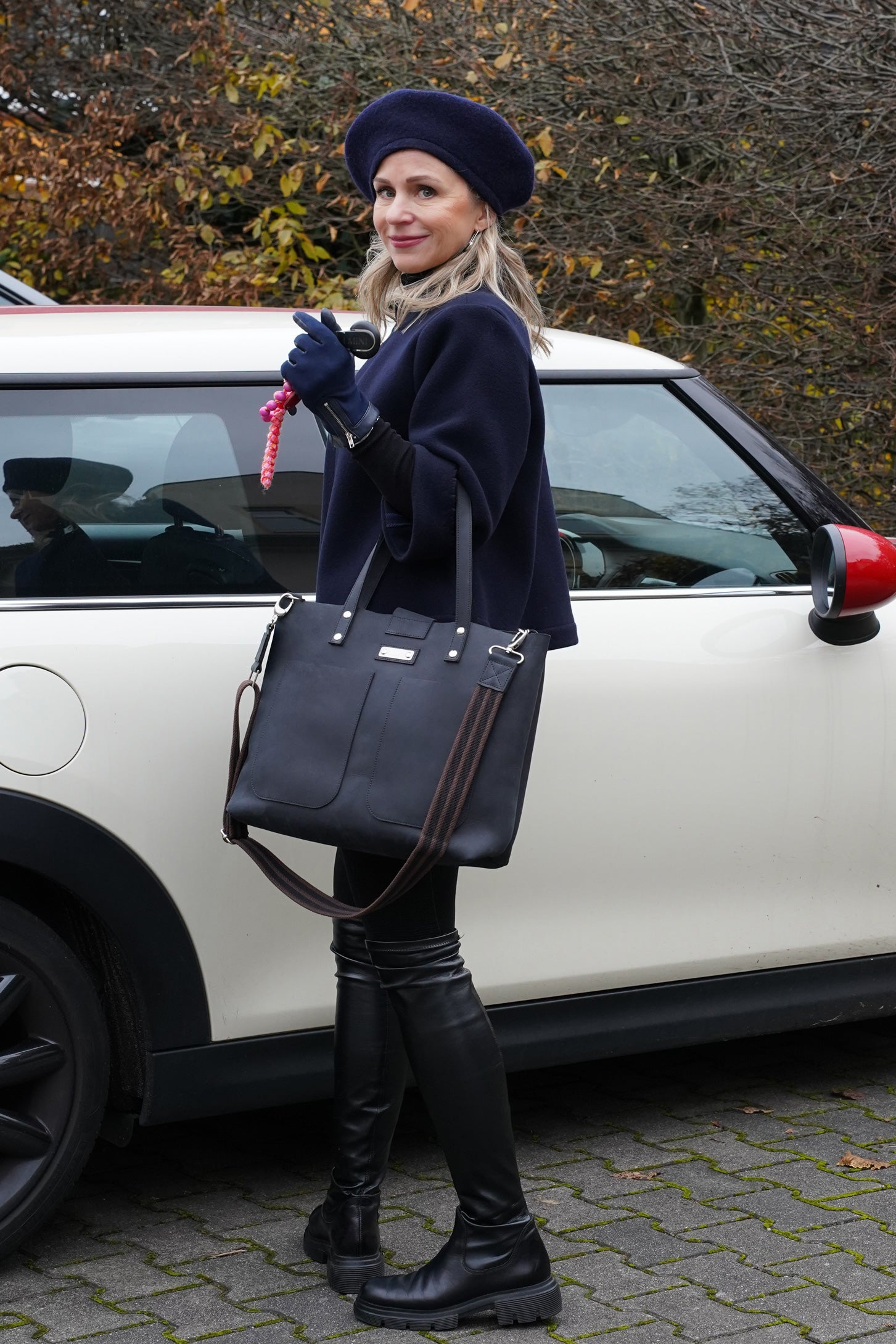 Shopper Hatfield